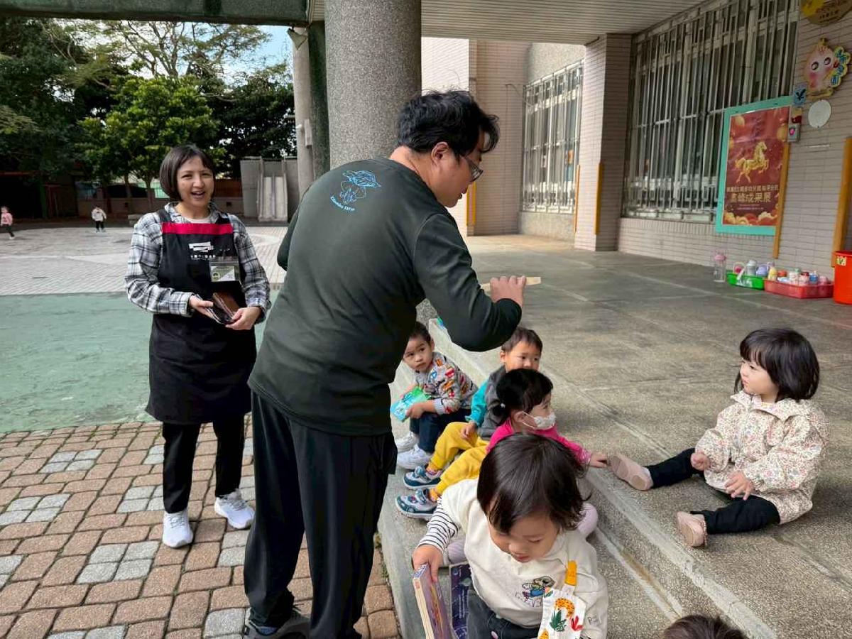 line_album_114-1崙坪行動書車2025125_251208_3