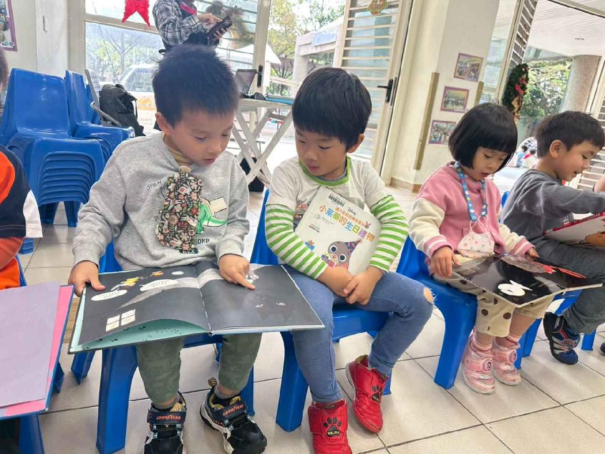 line_album_114-1崙坪行動書車2025125_251208_22