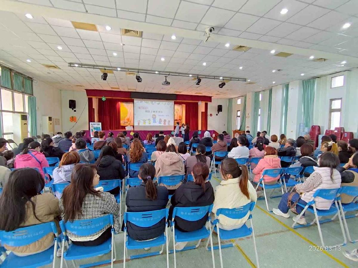 line_album_114-2崙坪親師講座（擇7-12）1150313_260316_3